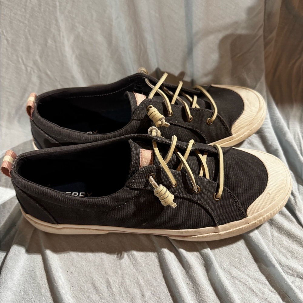 Sperry women’s gray Canvas Shoes - Picture 2 of 6